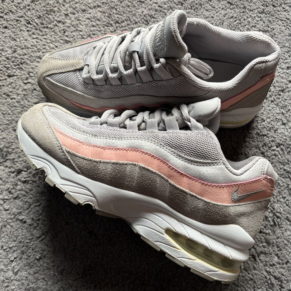 Nike Air Max 95 GS Wolf Grey/Pink Running Shoes 310830-011 Size 5Y